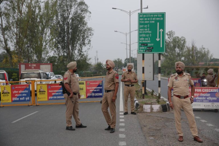 hindistan-ordusu-pakistan-ve-ona-bagli-azad-kesmirdeki-hedeflere-askeri-operasyon-baslatti-DetZr37k.jpg