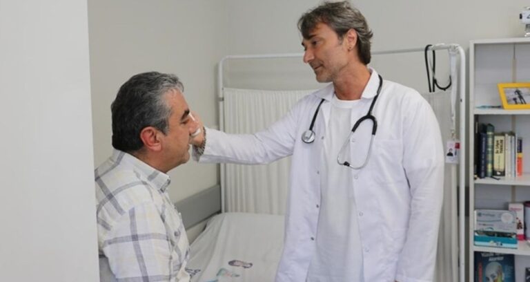 aile-hekimliginde-yeni-donem-basliyor-YH9dNrD9.jpg