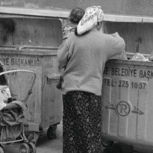 cocuk yoksullugu gunbegun artiyor 171 bin cocugun temel ihtiyaclari karsilanamiyor 7km8AMcw