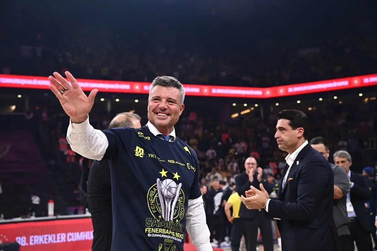 fenerbahce beko besiktasi gecti 6V2Jgc2g