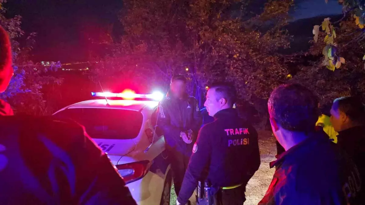 alkol influansli surucu polisi kovalamacaya tuttu sT91bHyP.jpg