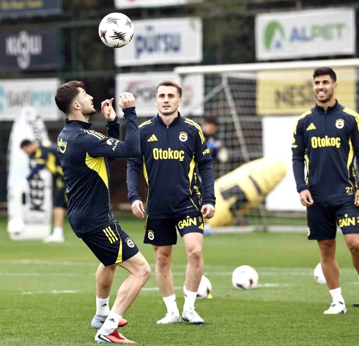 fenerbahce nice macinin hazirliklarina basladi 3vlBuqr9