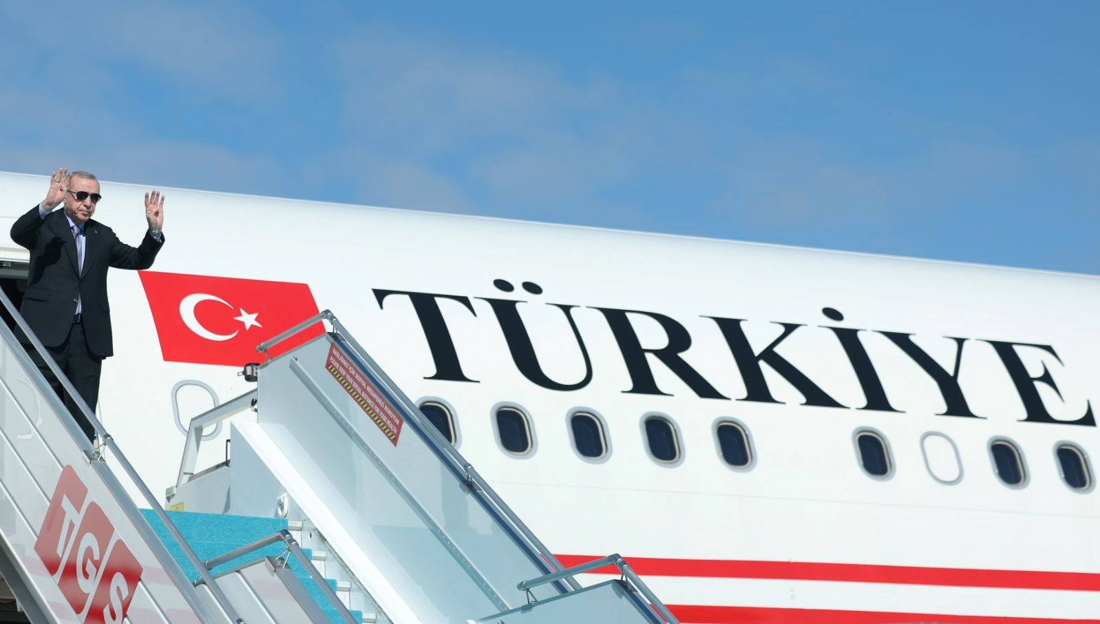 misirda gazze zirvesi cumhurbaskani erdoganin ucagi pisti pas gecti sonra indi UPcgYX9O.jpg