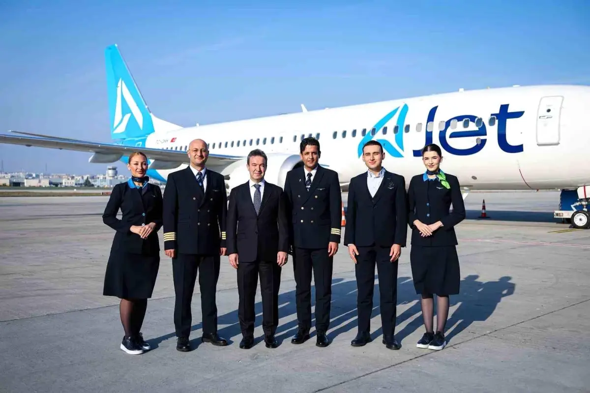 ajet yeni boeing 737 8 max ucagini filosuna ekledi SPveyZPx.jpg