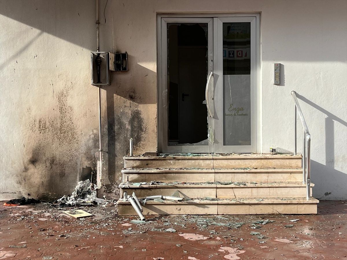 Kocaeli’de Doğal Gaz Kutusundaki Yangın Maddi Hasara Yol Açtı